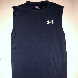 Under armour cut off tight fit tee shirt!